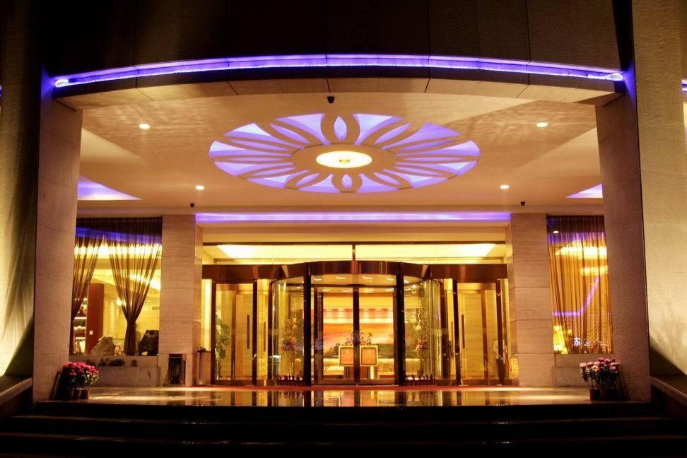 Oriental Hotel Tong Xiang Jiaxing Exterior photo